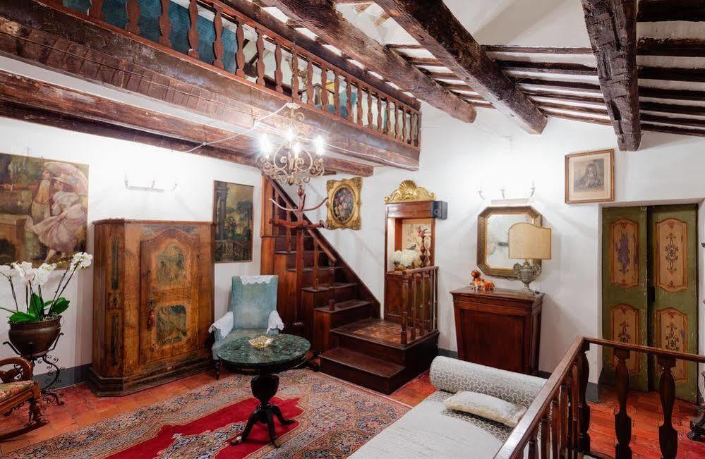 B&B La Residenza Del Poeta Montesicuro Eksteriør billede