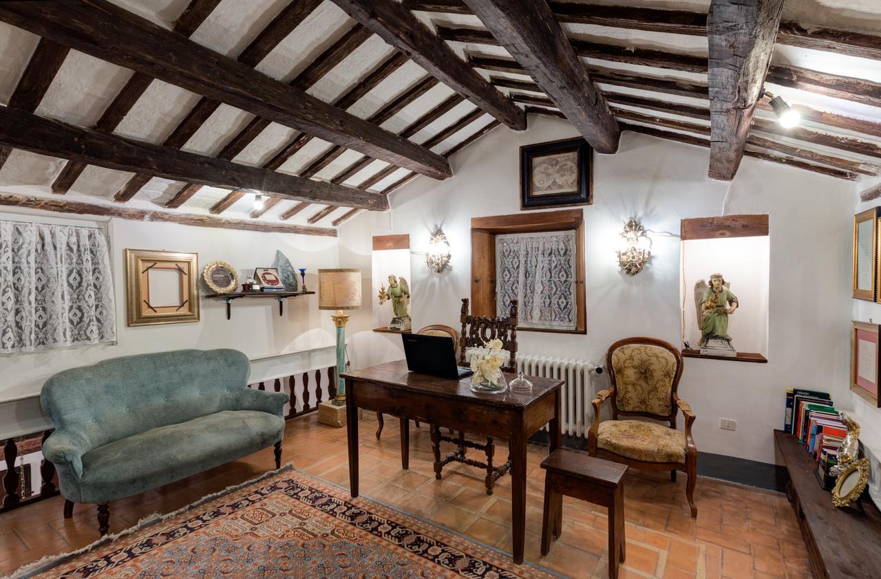 B&B La Residenza Del Poeta Montesicuro Eksteriør billede