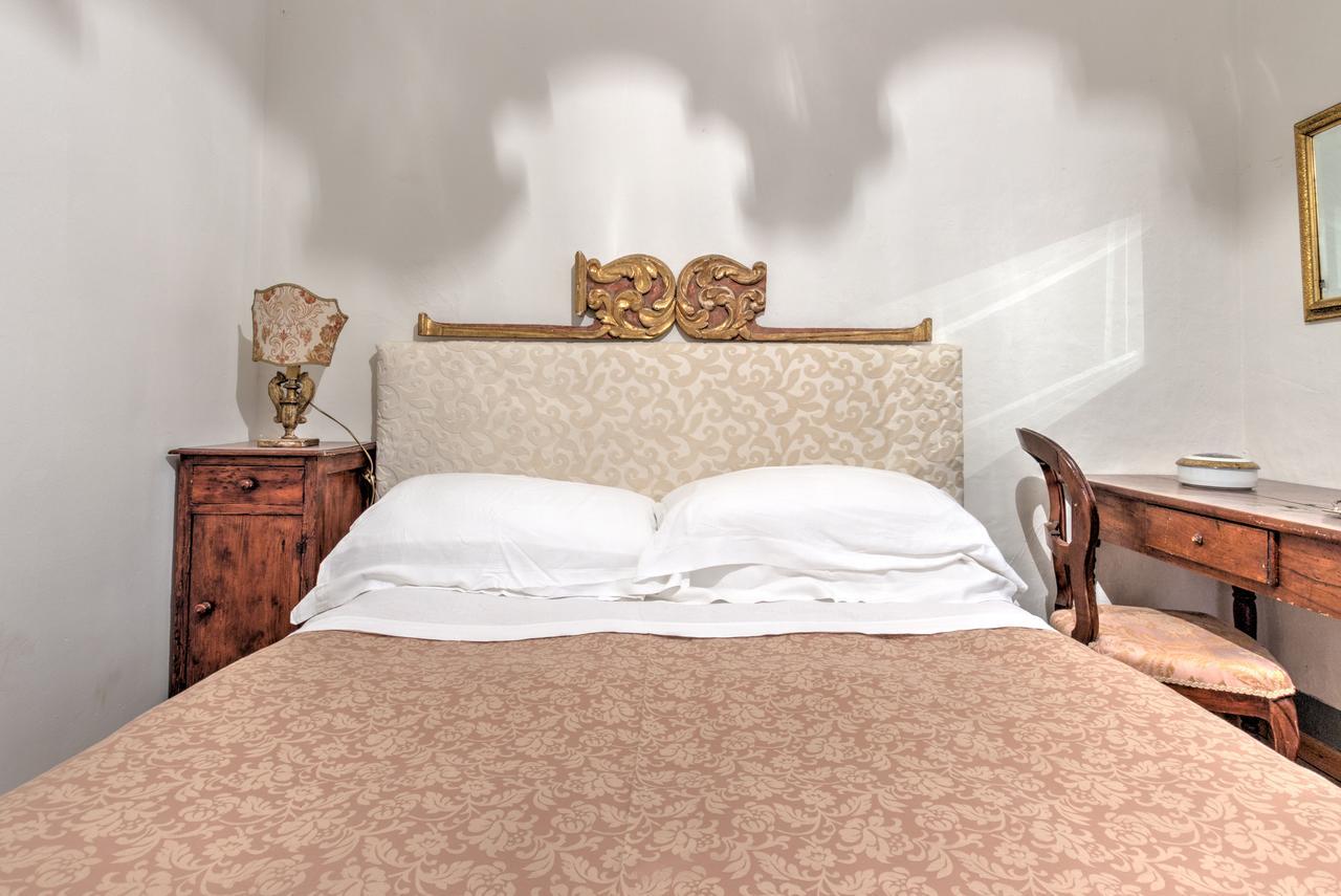 B&B La Residenza Del Poeta Montesicuro Eksteriør billede