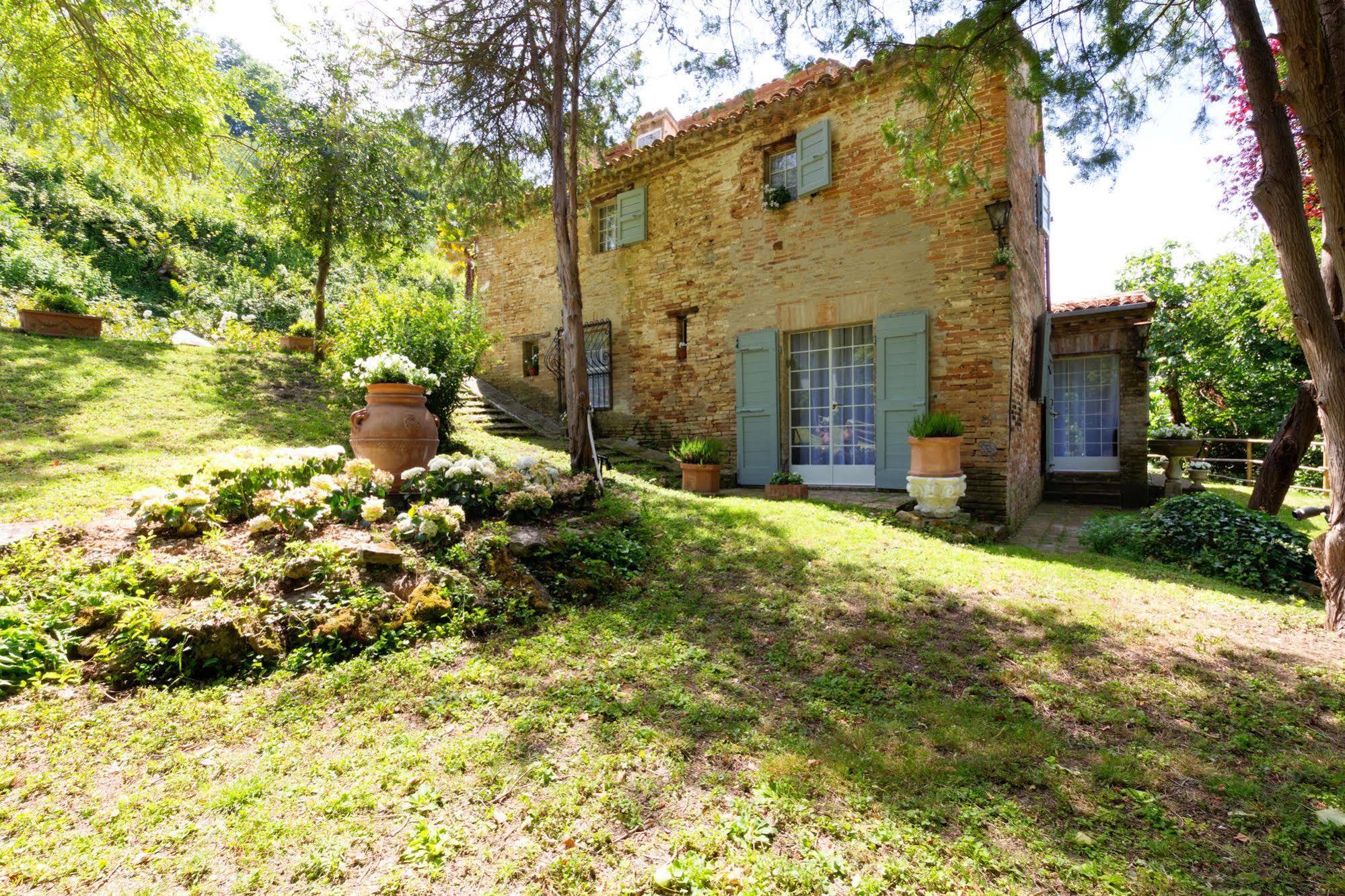 B&B La Residenza Del Poeta Montesicuro Eksteriør billede